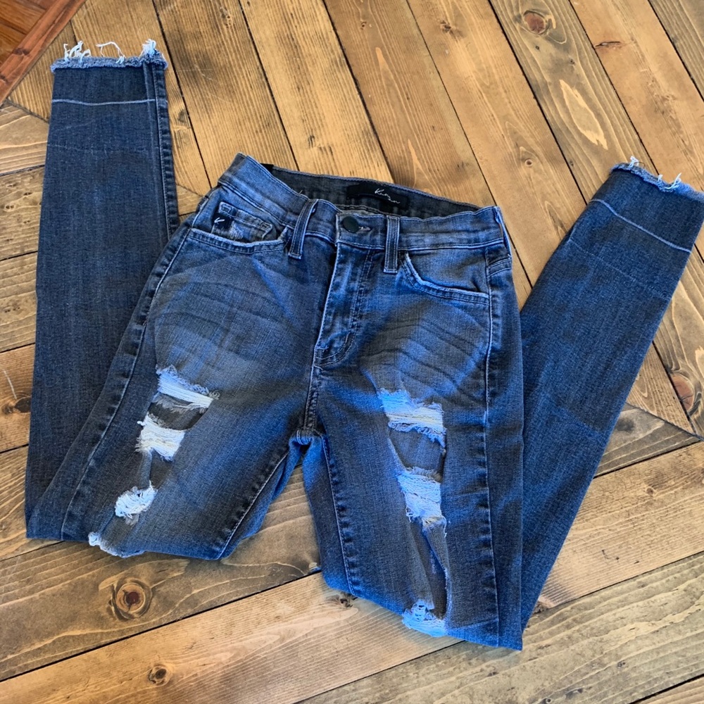 KanCan Mid-rise Distressed Jean